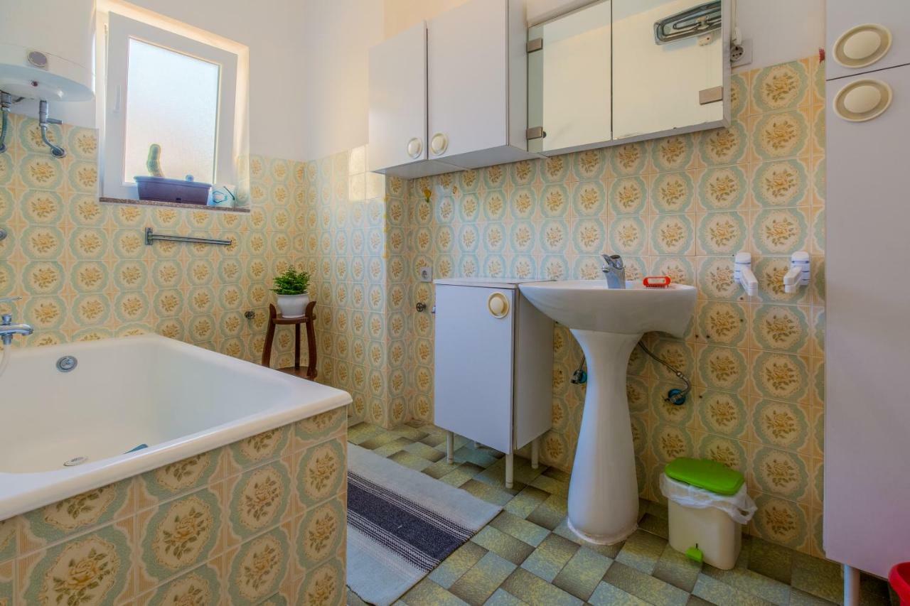 Apartman Nada Драмаль Екстер'єр фото